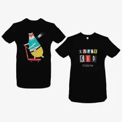 Entdeckt in der ROSSMANN Fotowelt die Möglichkeit, ein individuelles Kindershirt bedrucken zu lassen. Gestaltet für eure Kinder Kleidung, die ihre Persönlichkeit widerspiegelt und den Alltag zum Abenteuer werden lässt.
