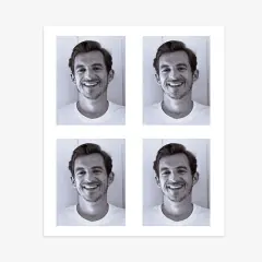 Lasst eure Passbilder in der ROSSMANN Fotowelt drucken. Einfach online hochladen, eventuell geringfügig anpassen und schon könnt ihr bequem von zuhause aus bestellen.